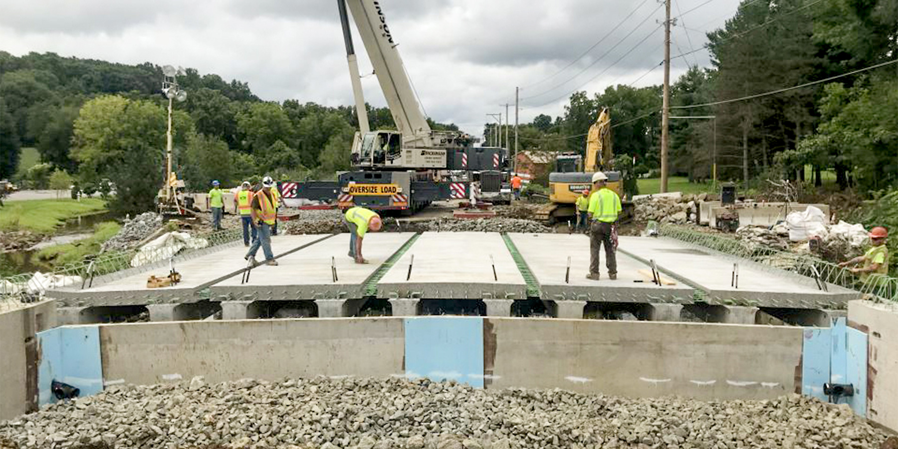 Photo of construction at the SR 29 bridge over Indian Creek in Pennsylvania