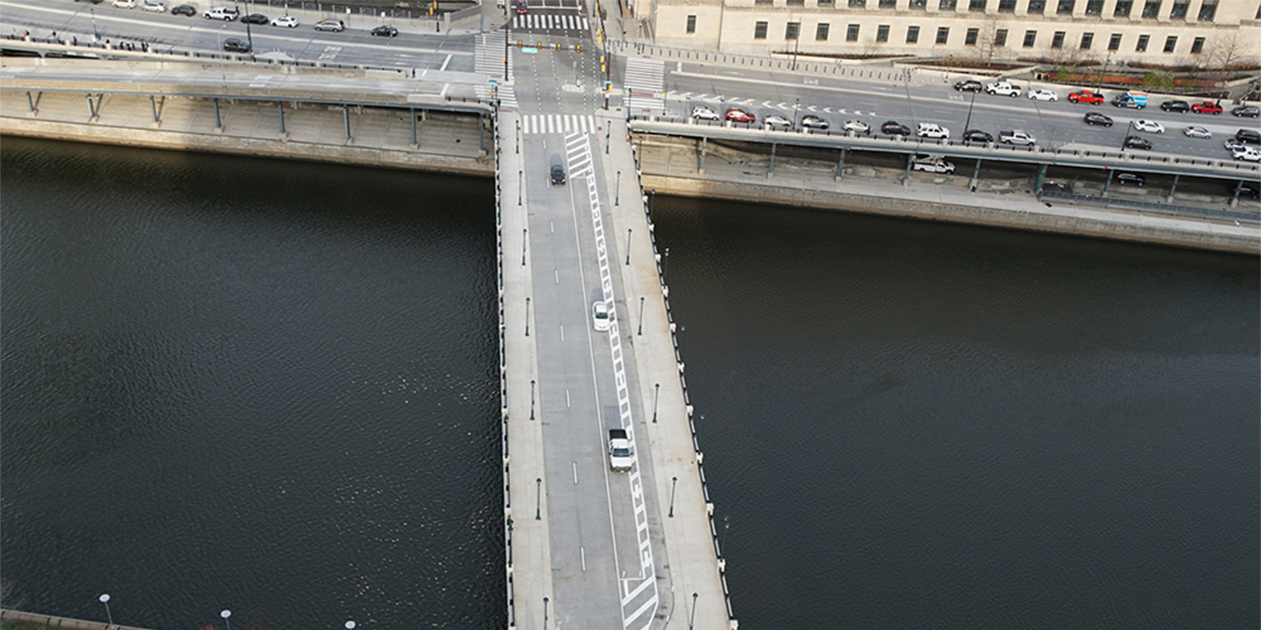 Photo of the Chestnut Street Bridge