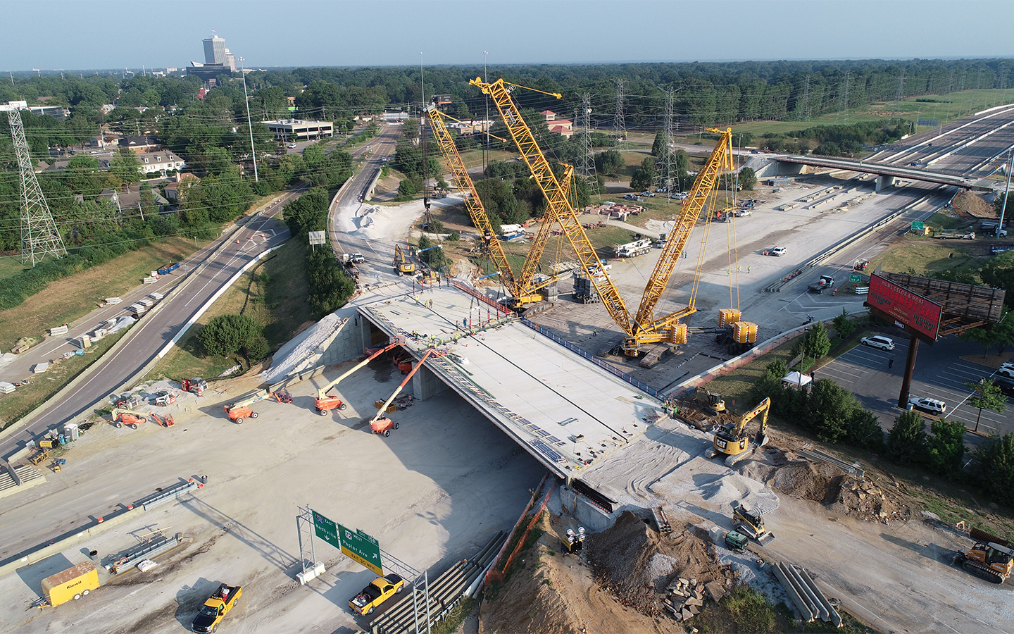 Aerial view photo of construction at I-240 MemFix 4 in Tennessee