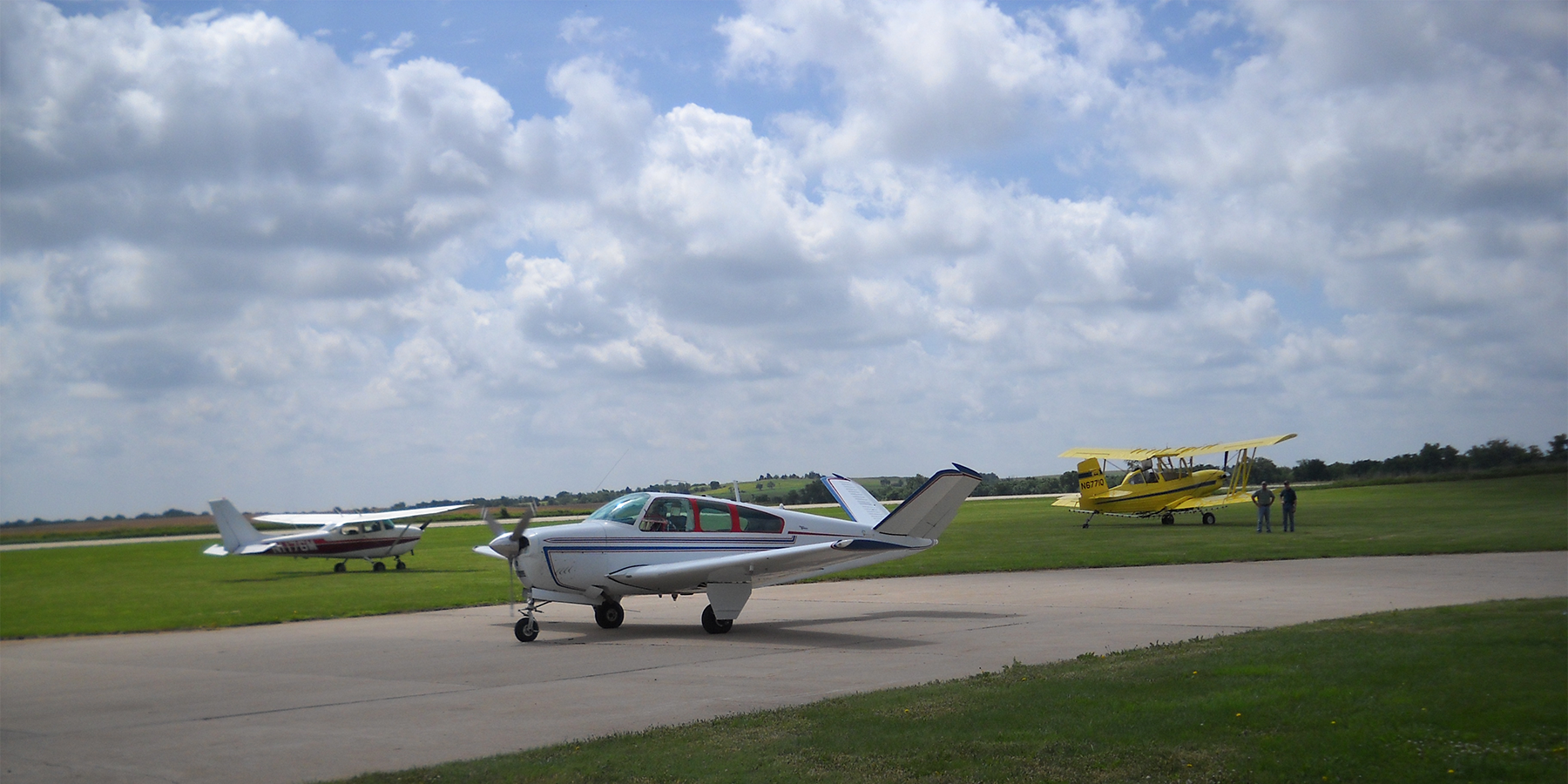 A photo of airplanes on the runway at Blosser Municipal Airport