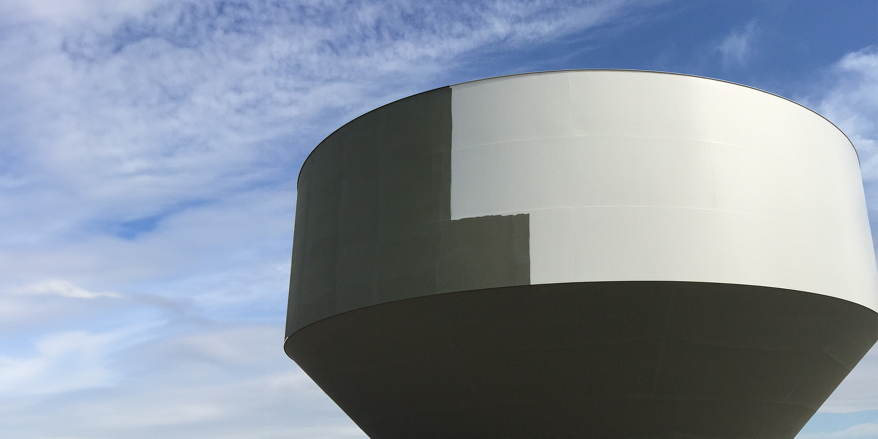 Close-up photo of a water tank in the City of Belton, MO