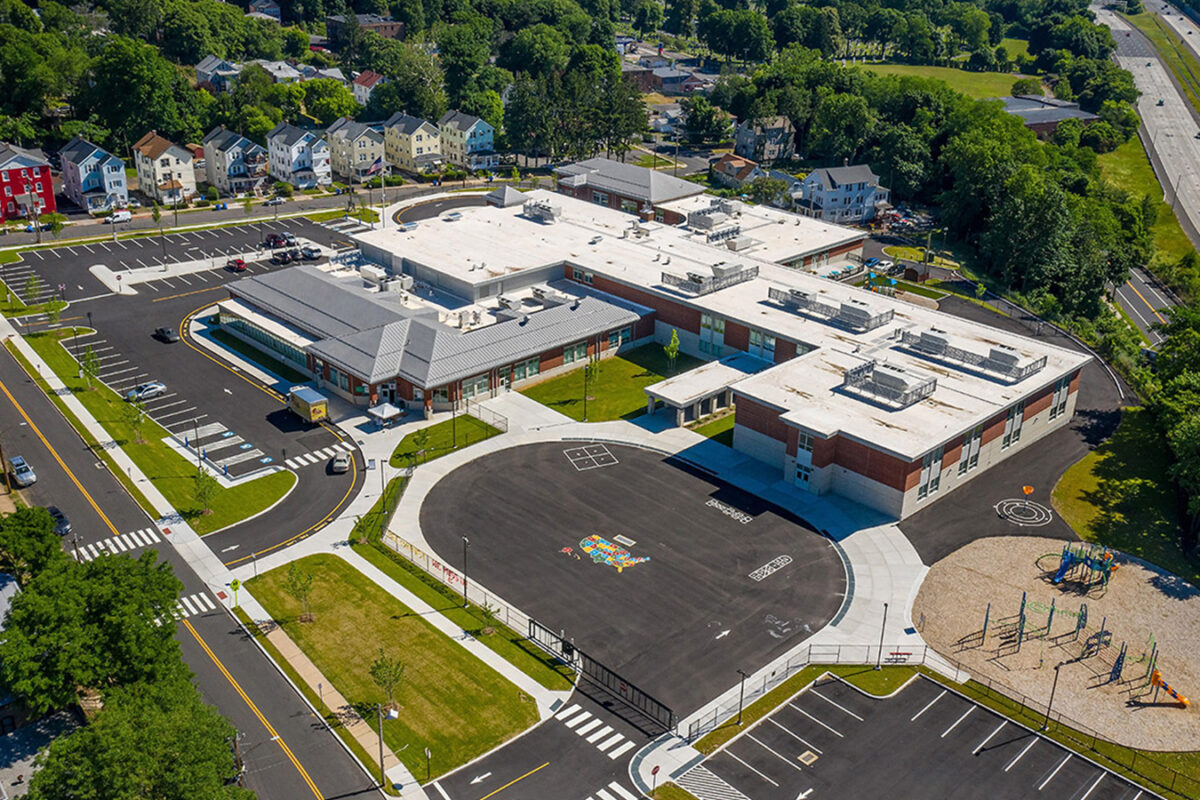 Photo of Smalley Elementary School in Connecticut