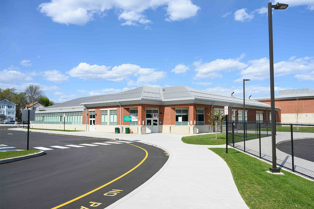 Photo of traffic and safety approach at Smalley Elementary School in Connecticut