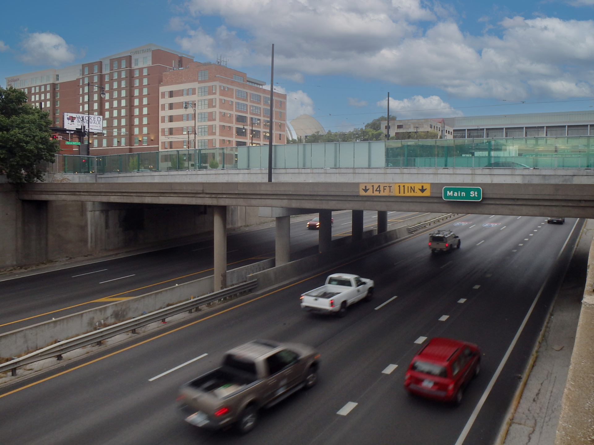 Photo of traffic under Biennial Bridge in Kansas