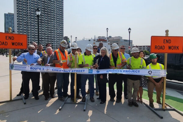 Photo of the Chestnut Street Bridge ribbon-cutting ceremony