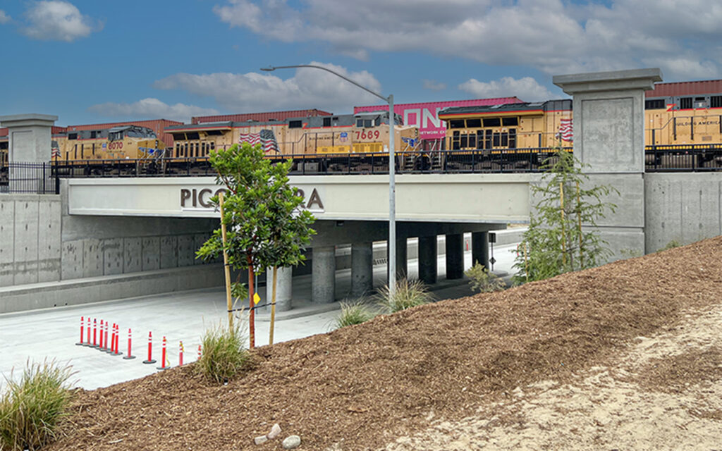 Photo of grade separation at Durfee Avenue in Pico Rivera, California