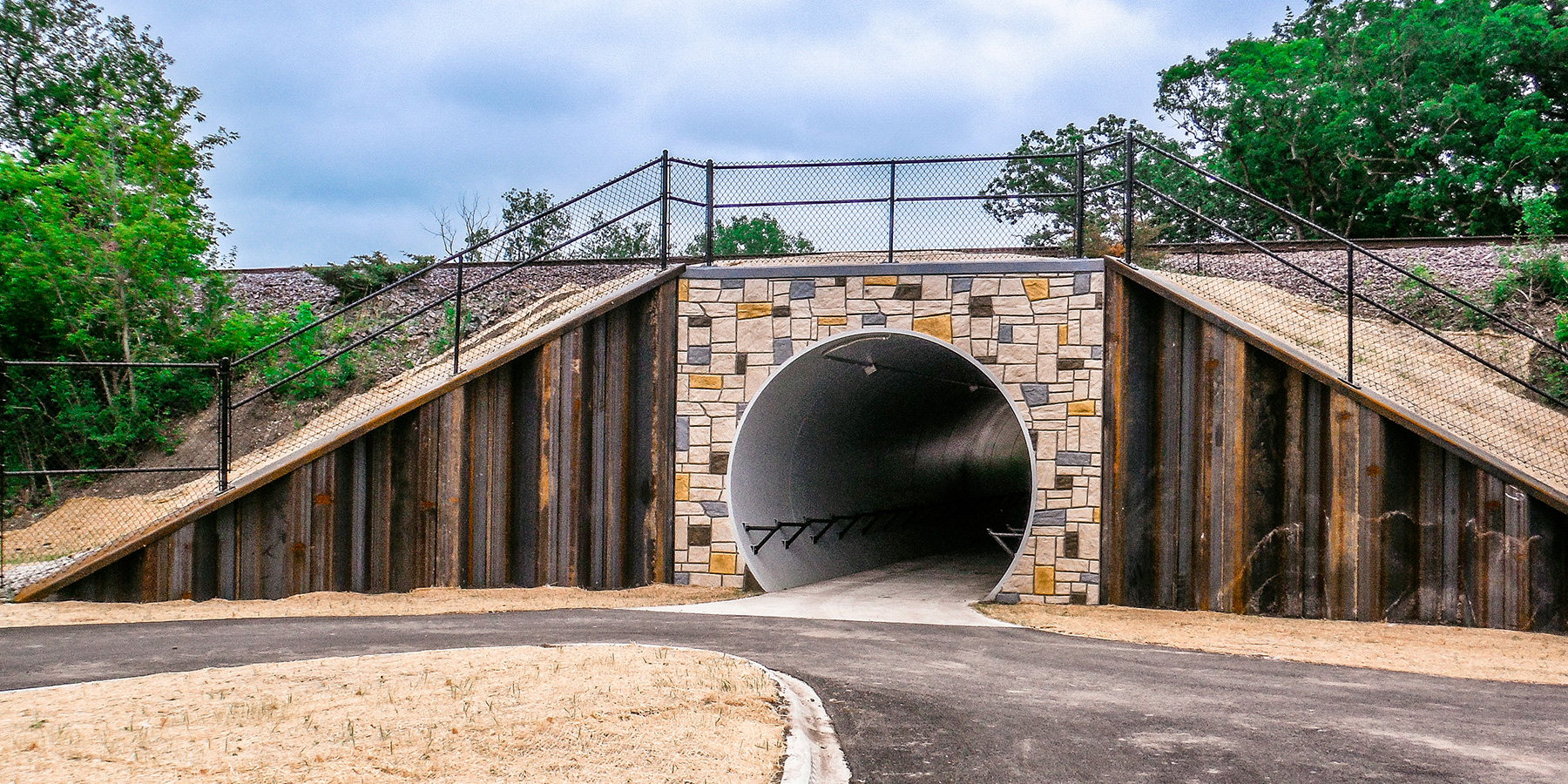 Photo of the completed Fox River Trail in South Elgin, Illinois