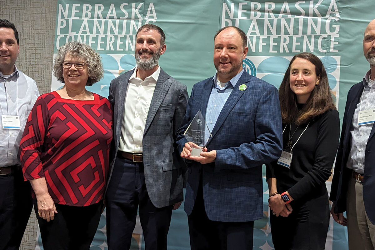 photo of members of the I-80 PEL study team accepting their APA-NE award