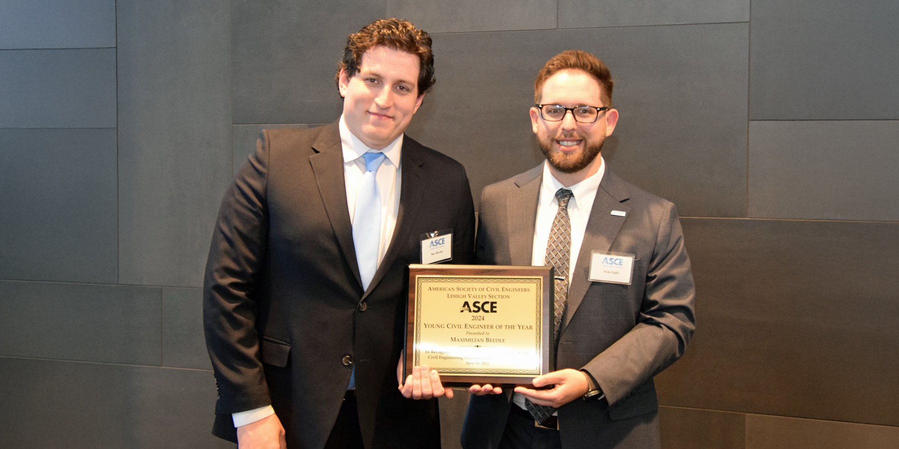 Max Beedle receiving ASCE Lehigh Valley Section Young Civil Engineer of the Year Award
