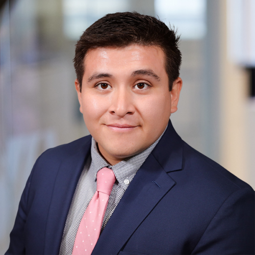 Headshot of Moi Castillo