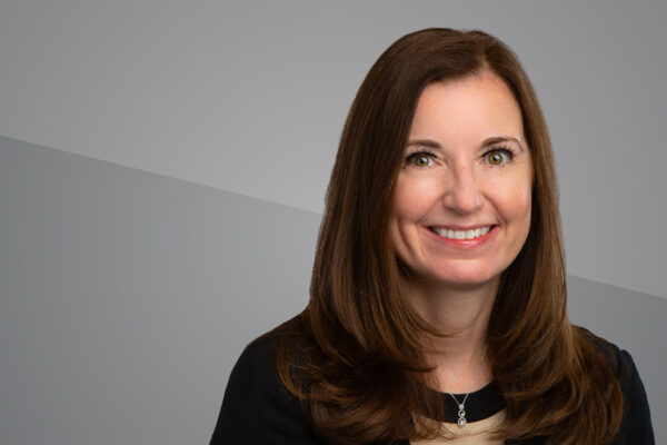 headshot of Erin Lavelle